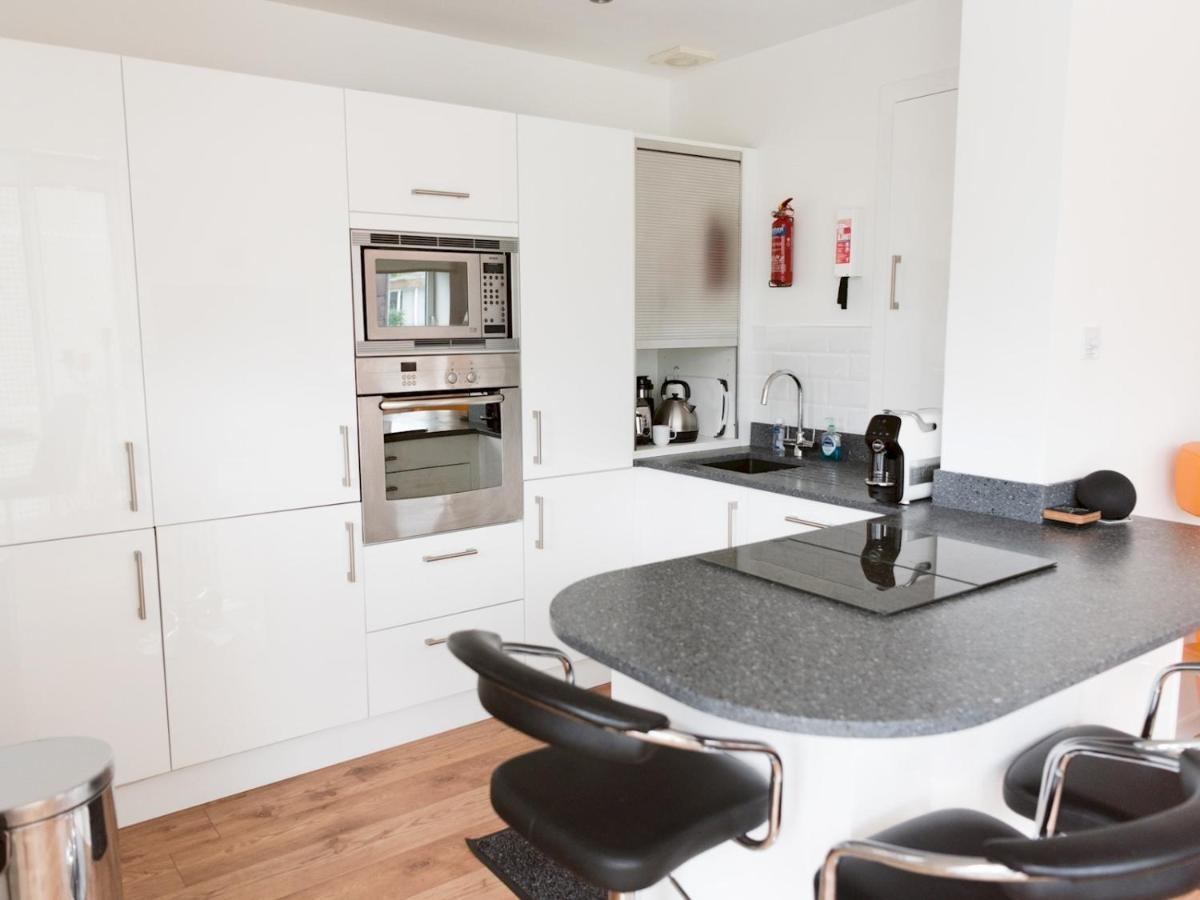 Pass The Keys Stylish 2Bed Rental Unit Glasgow Green Zewnętrze zdjęcie
