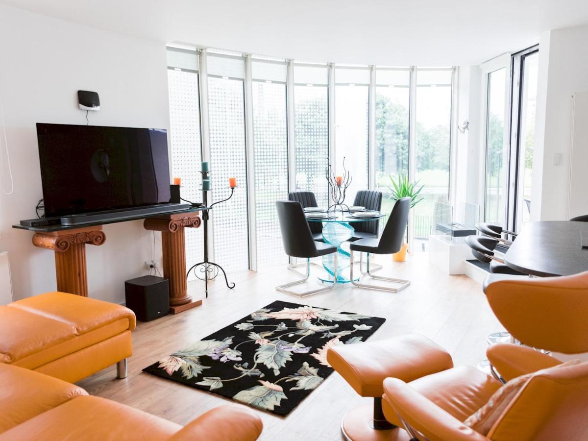 Pass The Keys Stylish 2Bed Rental Unit Glasgow Green Zewnętrze zdjęcie