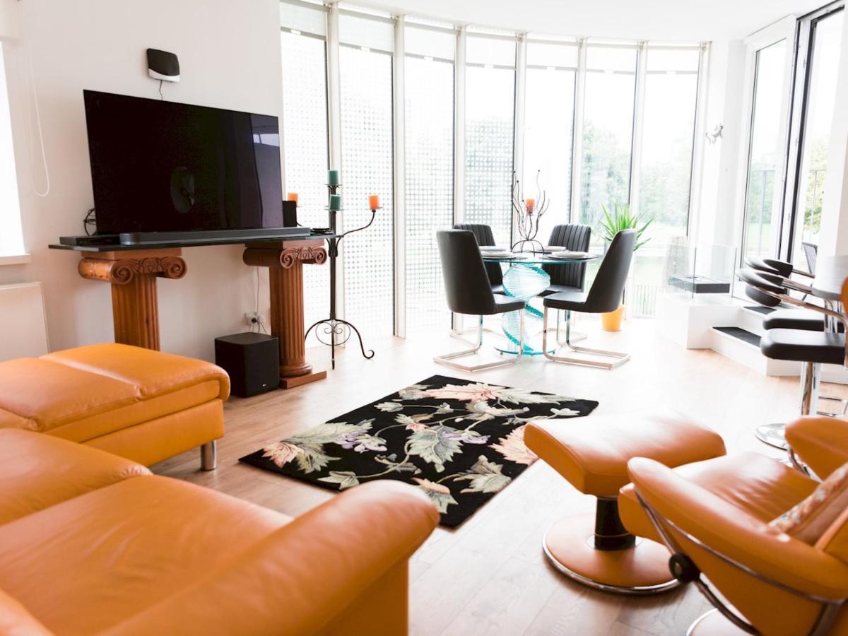 Pass The Keys Stylish 2Bed Rental Unit Glasgow Green Zewnętrze zdjęcie