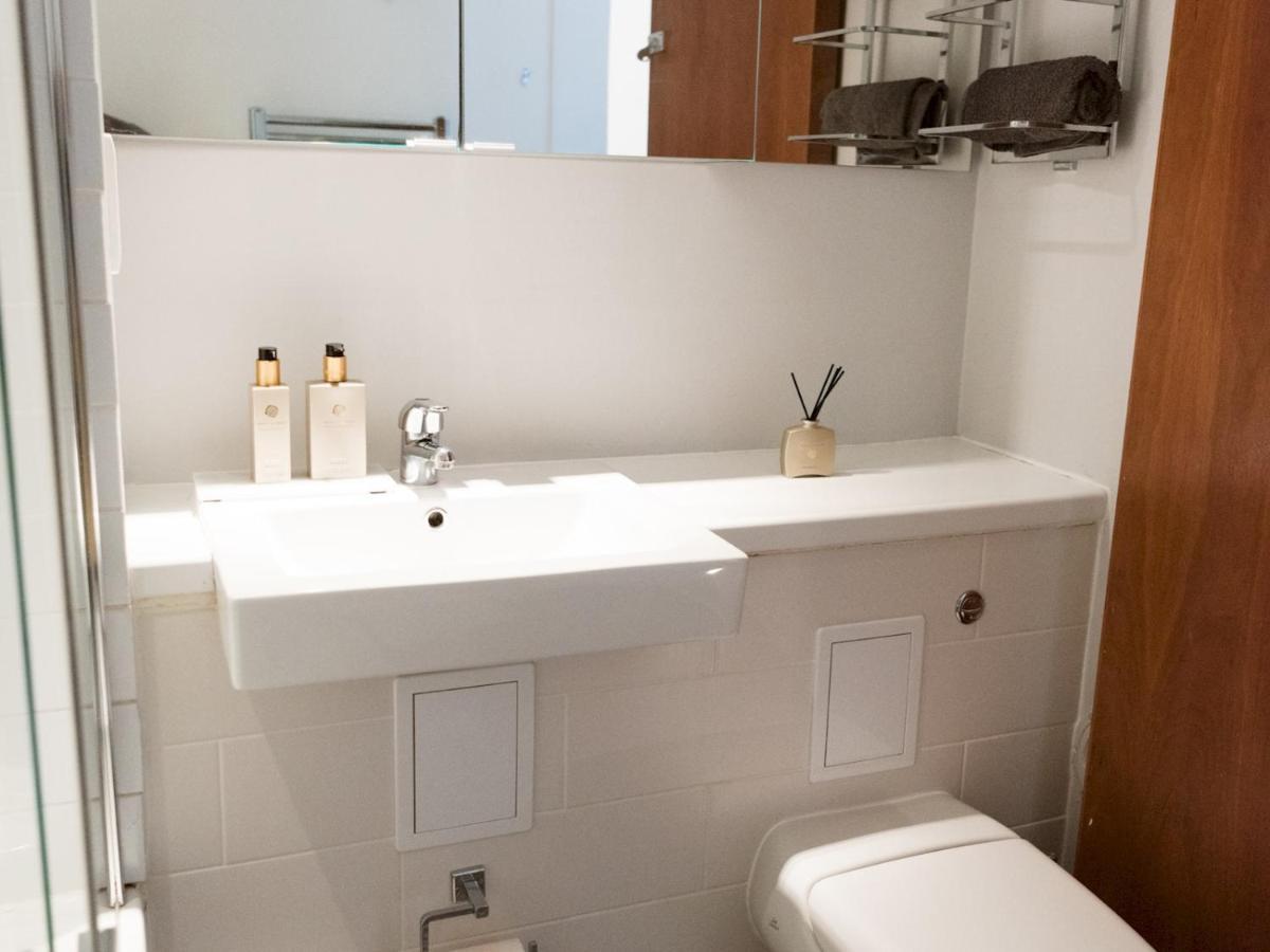 Pass The Keys Stylish 2Bed Rental Unit Glasgow Green Zewnętrze zdjęcie