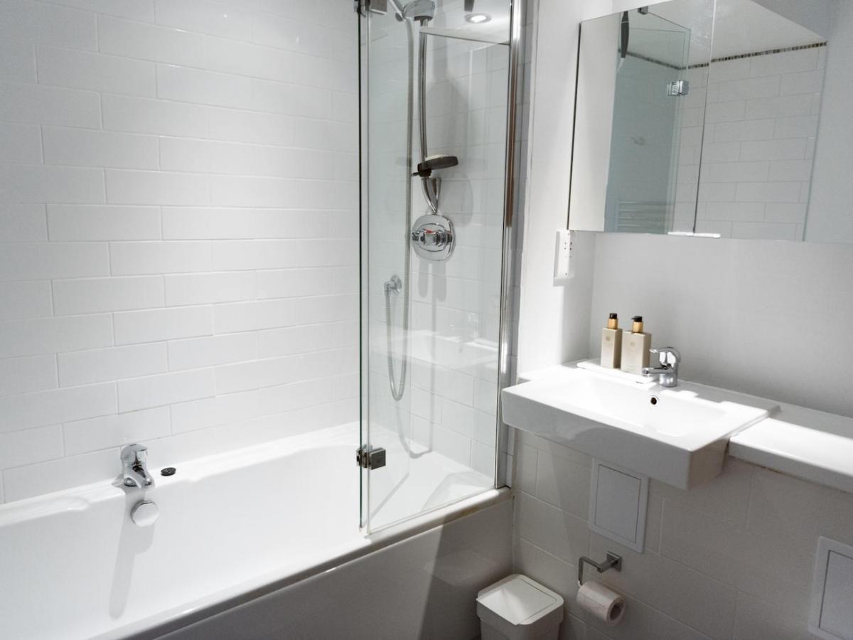 Pass The Keys Stylish 2Bed Rental Unit Glasgow Green Zewnętrze zdjęcie